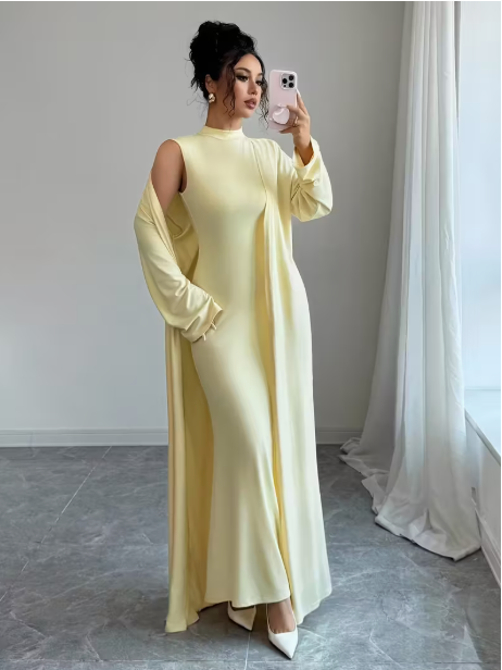 فستان ماكسي بدون أكمام ورقبة عالية + كارديجان بأكمام طويلة متناسق