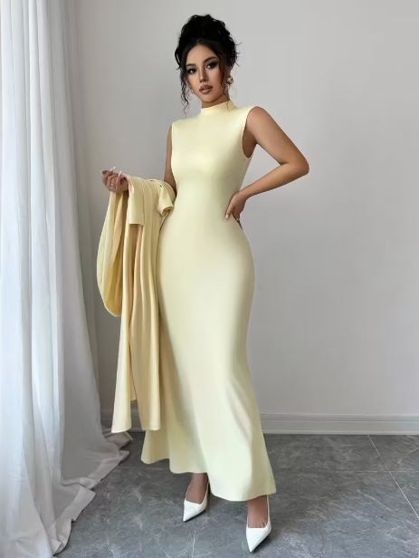 فستان ماكسي بدون أكمام ورقبة عالية + كارديجان بأكمام طويلة متناسق